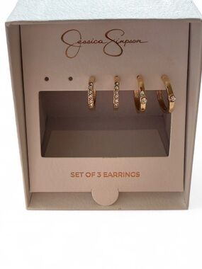 Dainty Gold Hoop Earrings